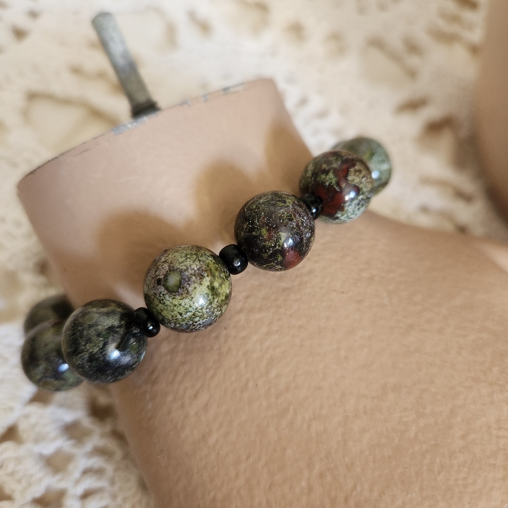 Jasper Set Bracelet & Necklace - Picture 5 of 6